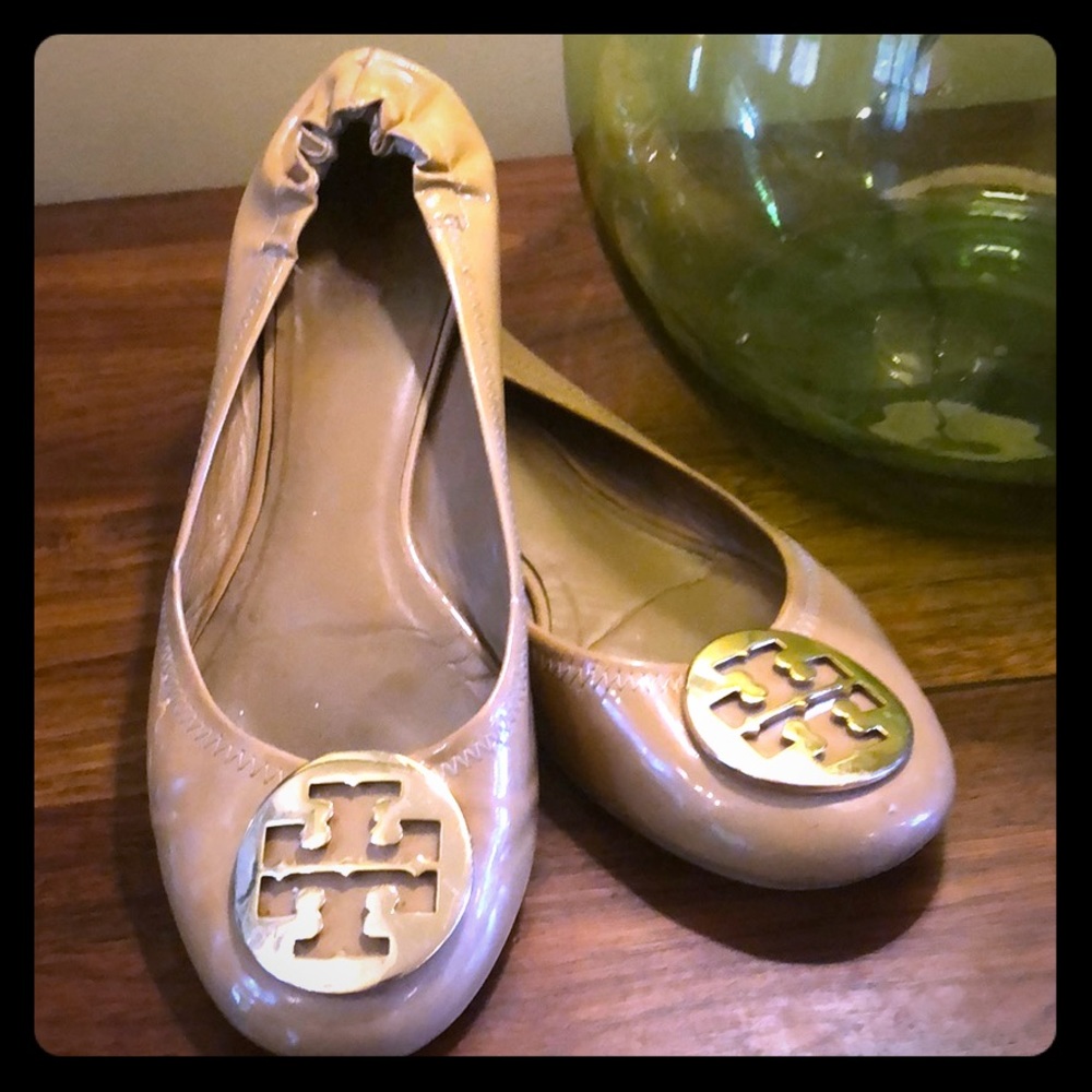 Tory Burch Reva flats. Nude color. Size 8